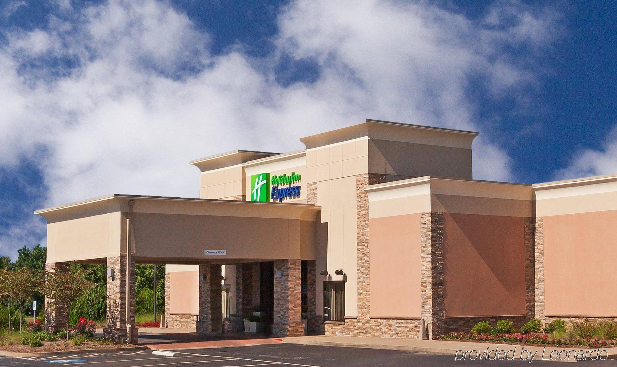 Holiday Inn Express Little Rock-Airport By Ihg Buitenkant foto