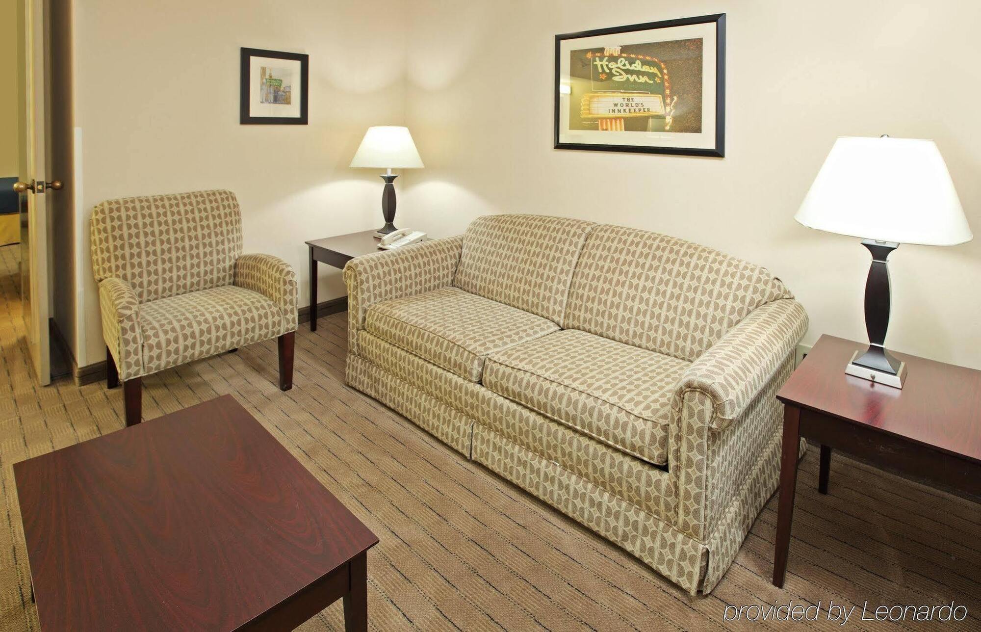 Holiday Inn Express Little Rock-Airport By Ihg Buitenkant foto